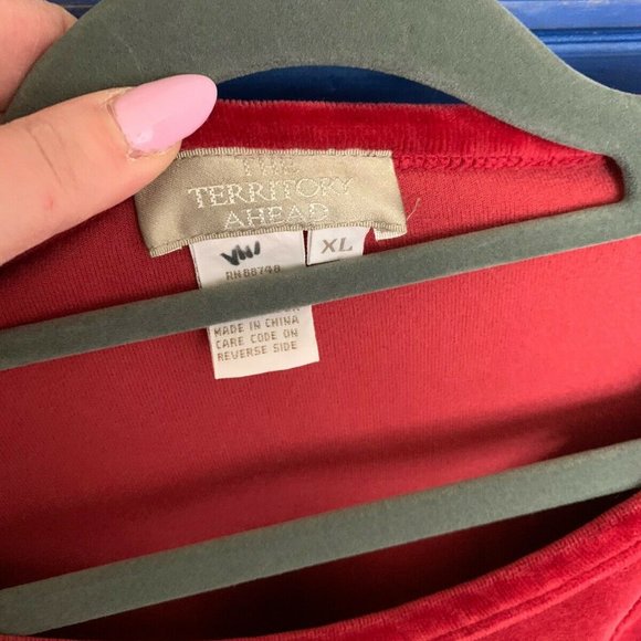 Women's Territory Ahead EUC XL Cotton Velvet Top - Picture 2 of 3